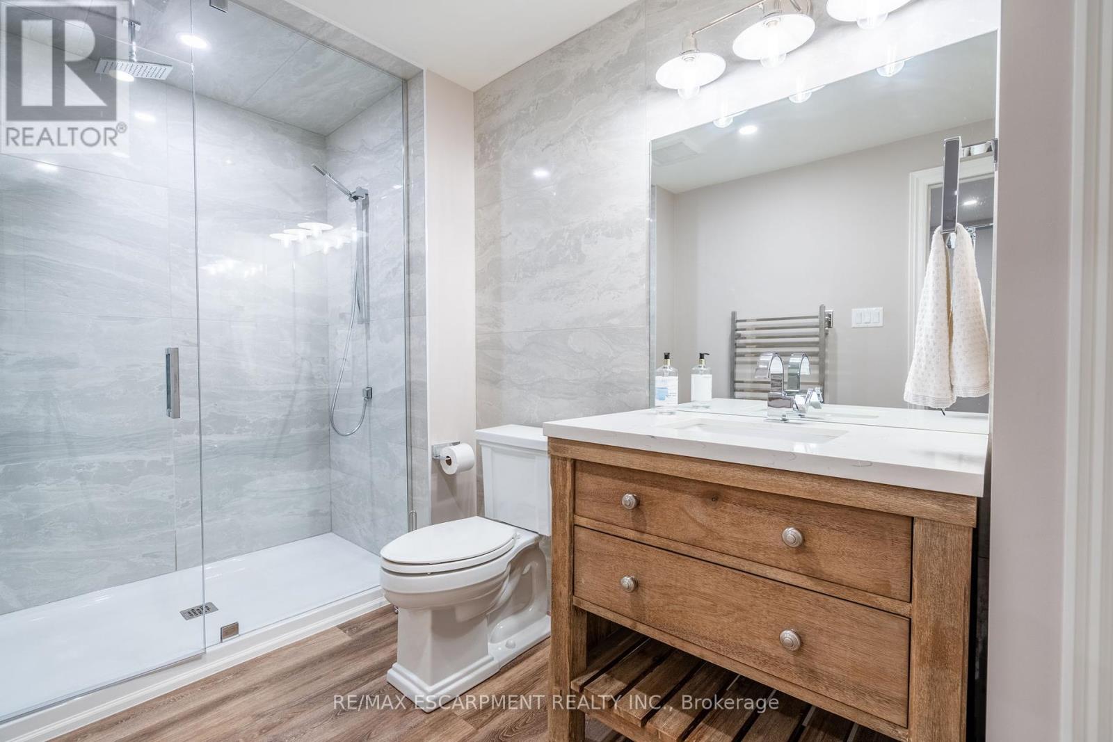 50 Lloyminn Avenue, Hamilton, Ontario  L9G 1H3 - Photo 38 - X12127638