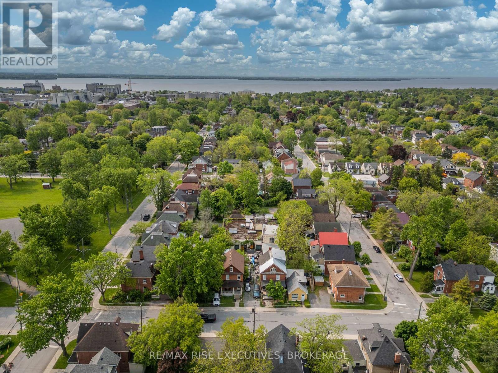 98 Mack Street, Kingston (Central City East), Ontario  K7L 1N9 - Photo 29 - X12209523