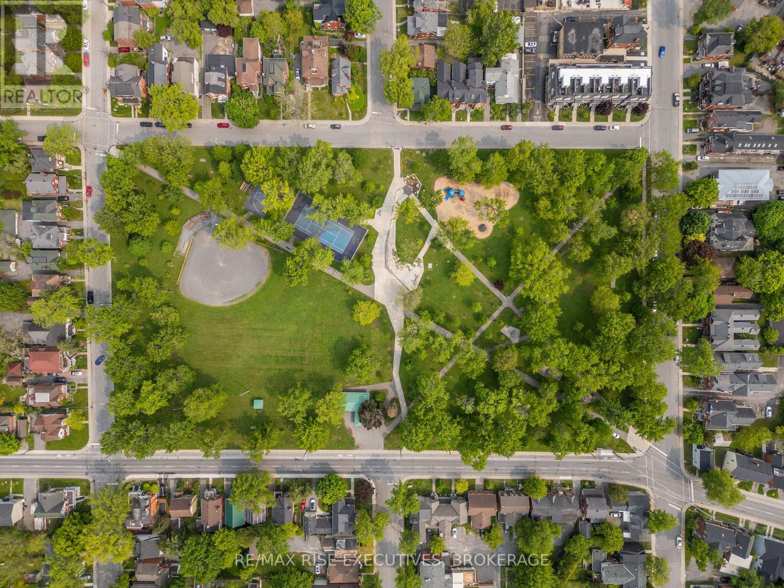 98 Mack Street, Kingston (Central City East), Ontario  K7L 1N9 - Photo 31 - X12209523