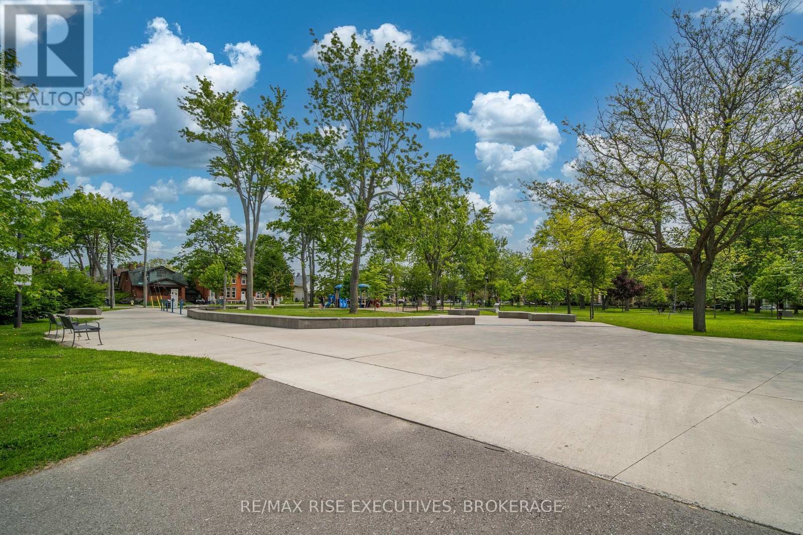 98 Mack Street, Kingston (Central City East), Ontario  K7L 1N9 - Photo 47 - X12209523