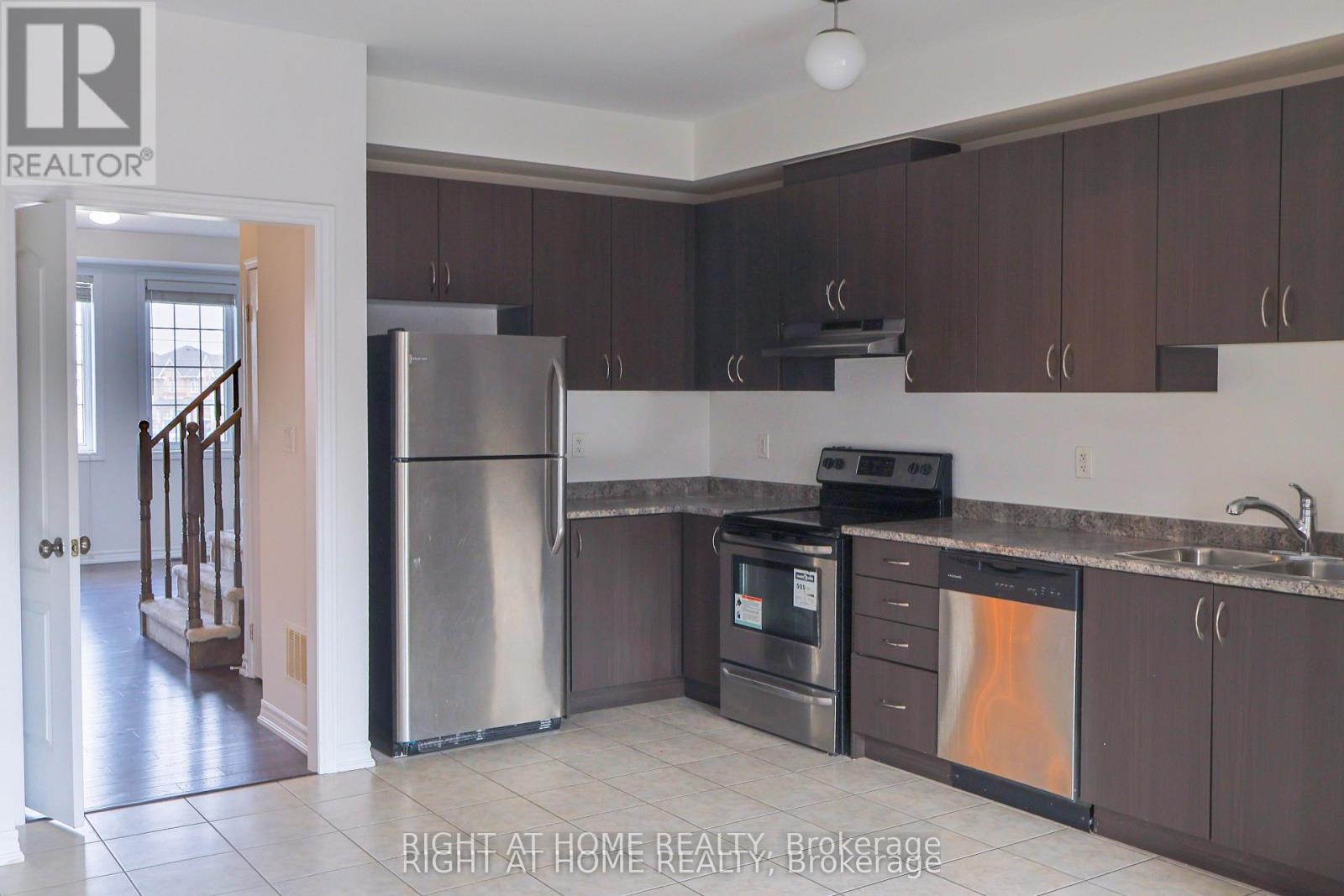 Upper - 11 Telegraph Street, Brampton, Ontario  L6Z 0H9 - Photo 8 - W12168066