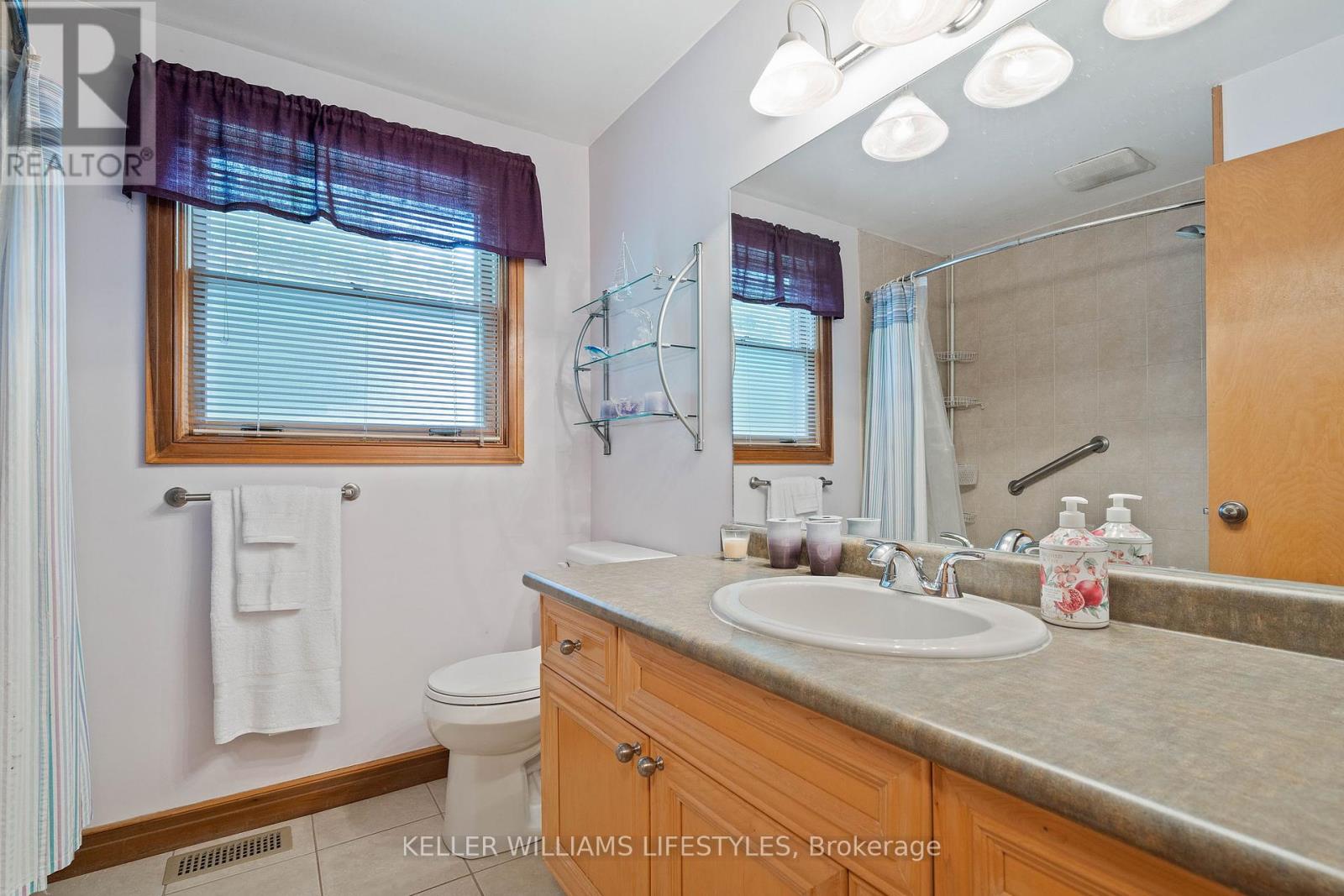 836 Westbury Crescent, London South, Ontario  N6J 3C9 - Photo 28 - X12209249