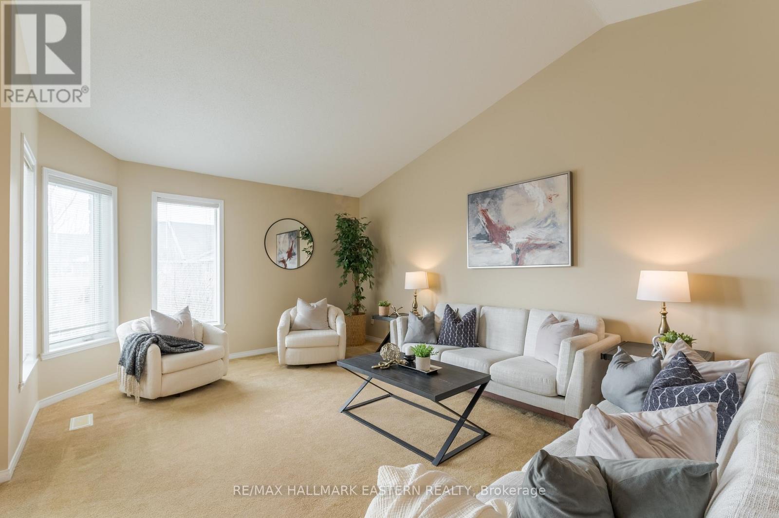 301c - 1099 Clonsilla Avenue, Peterborough West, Ontario  K9J 8L7 - Photo 15 - X12094785