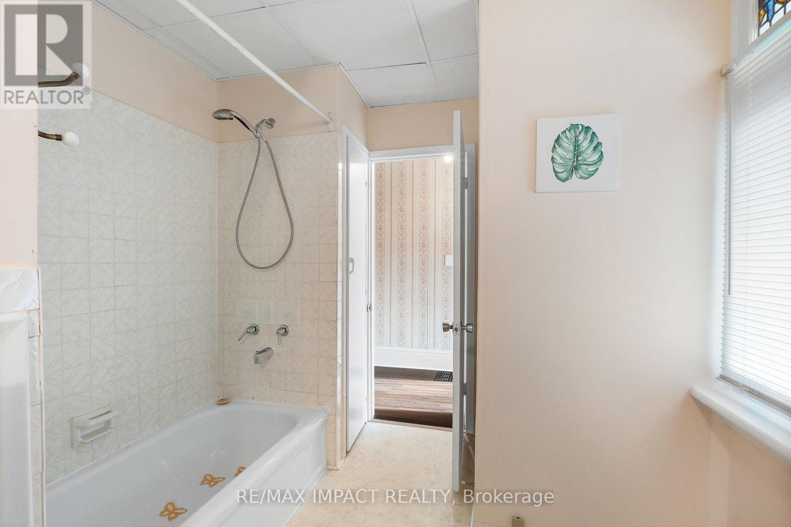 18 Spencer Street W, Cobourg, Ontario  K9A 2G3 - Photo 13 - X12207309