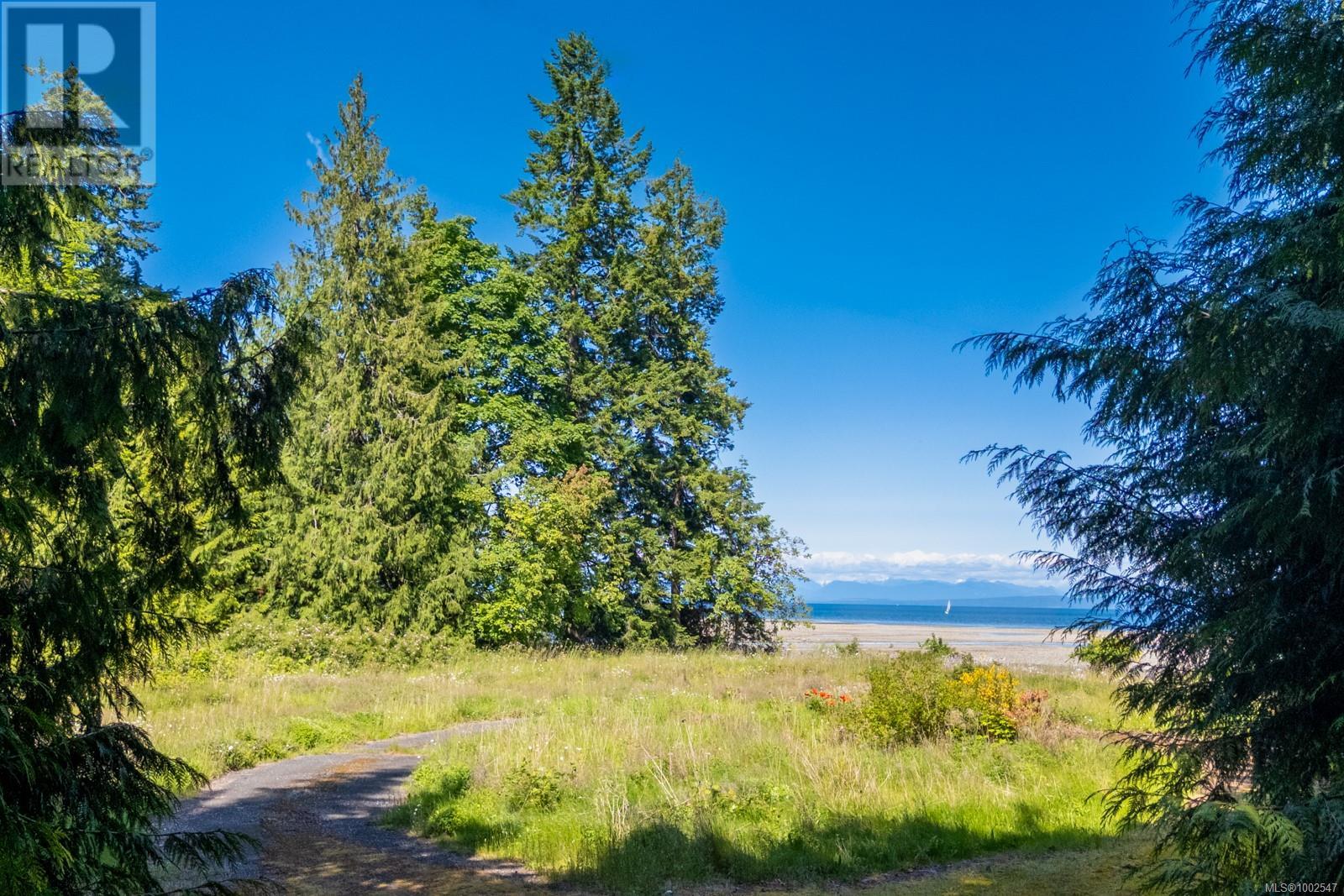 4218 Island Hwy S, Courtenay, British Columbia  V9N 9R8 - Photo 17 - 1002547