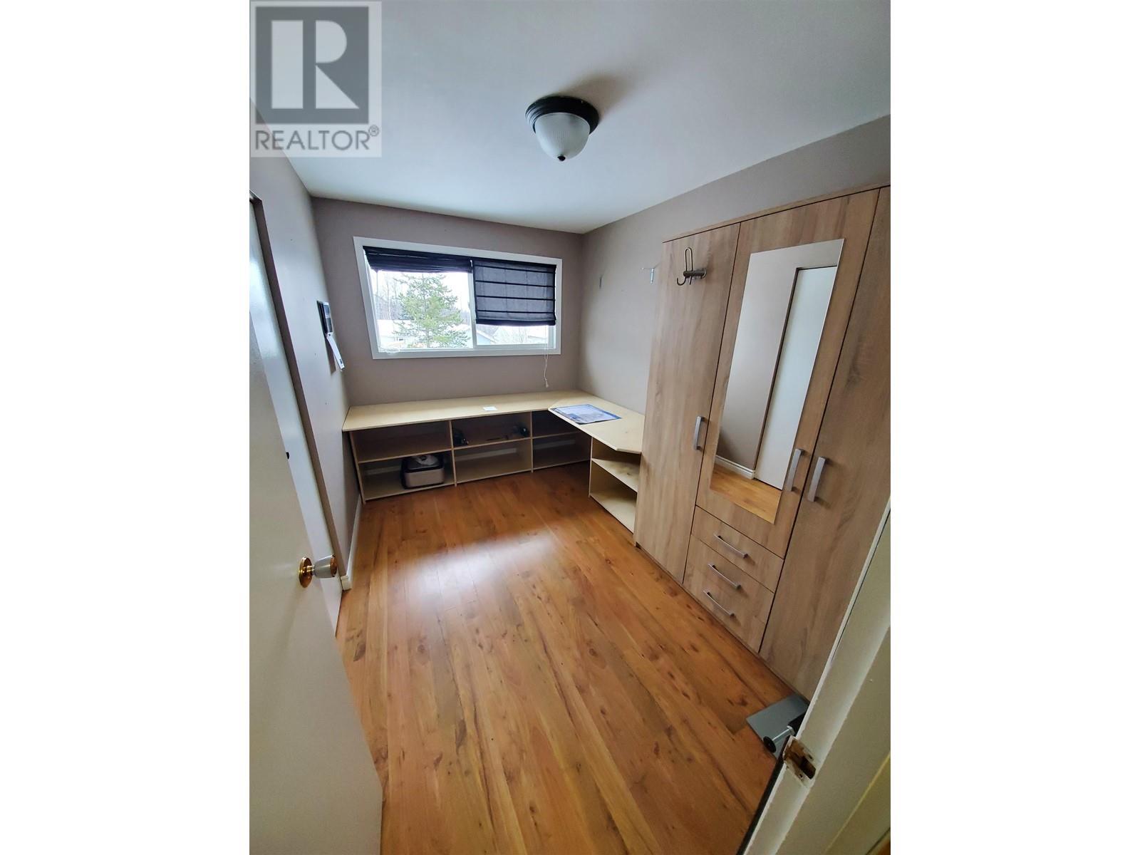 27 Manson Crescent, Mackenzie, British Columbia  V0J 2C0 - Photo 13 - R3012570
