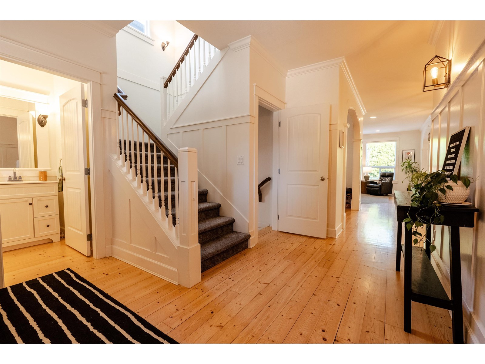 7276 196a Street, Langley, British Columbia  V2Y 3C5 - Photo 3 - R3012864