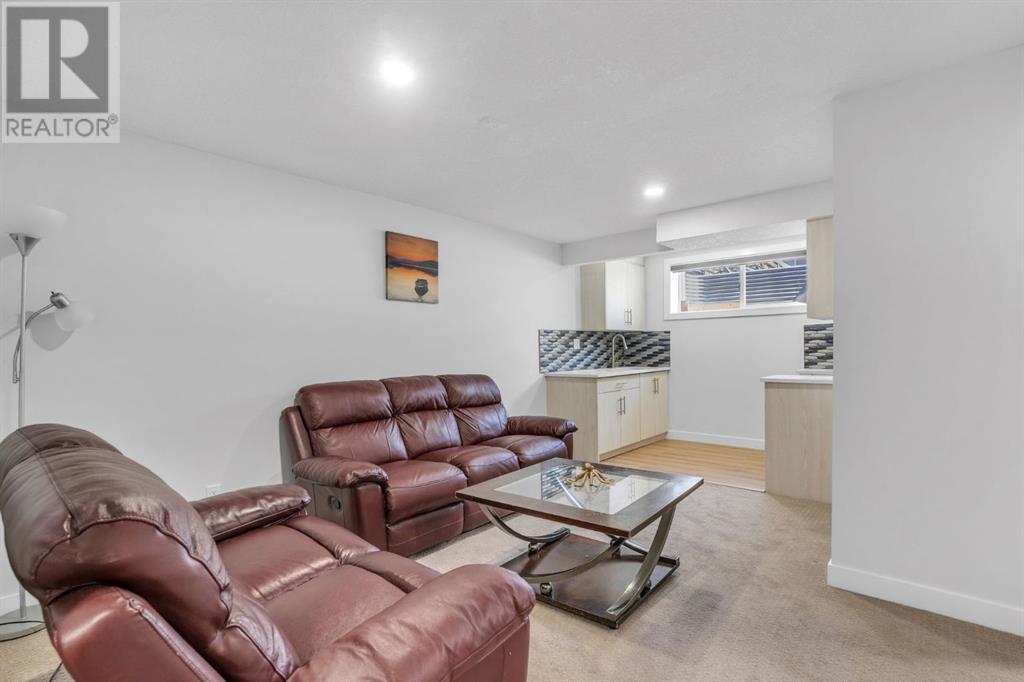14 Redstone Mews Ne, Calgary, Alberta  T3N 0N5 - Photo 32 - A2226201