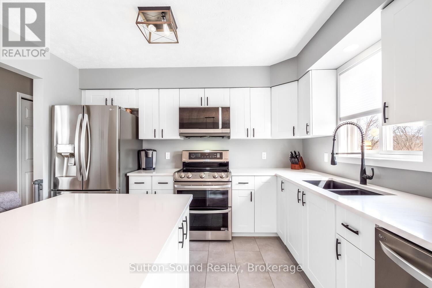 2667 8th Avenue E, Owen Sound, Ontario  N4K 6S5 - Photo 7 - X12178415