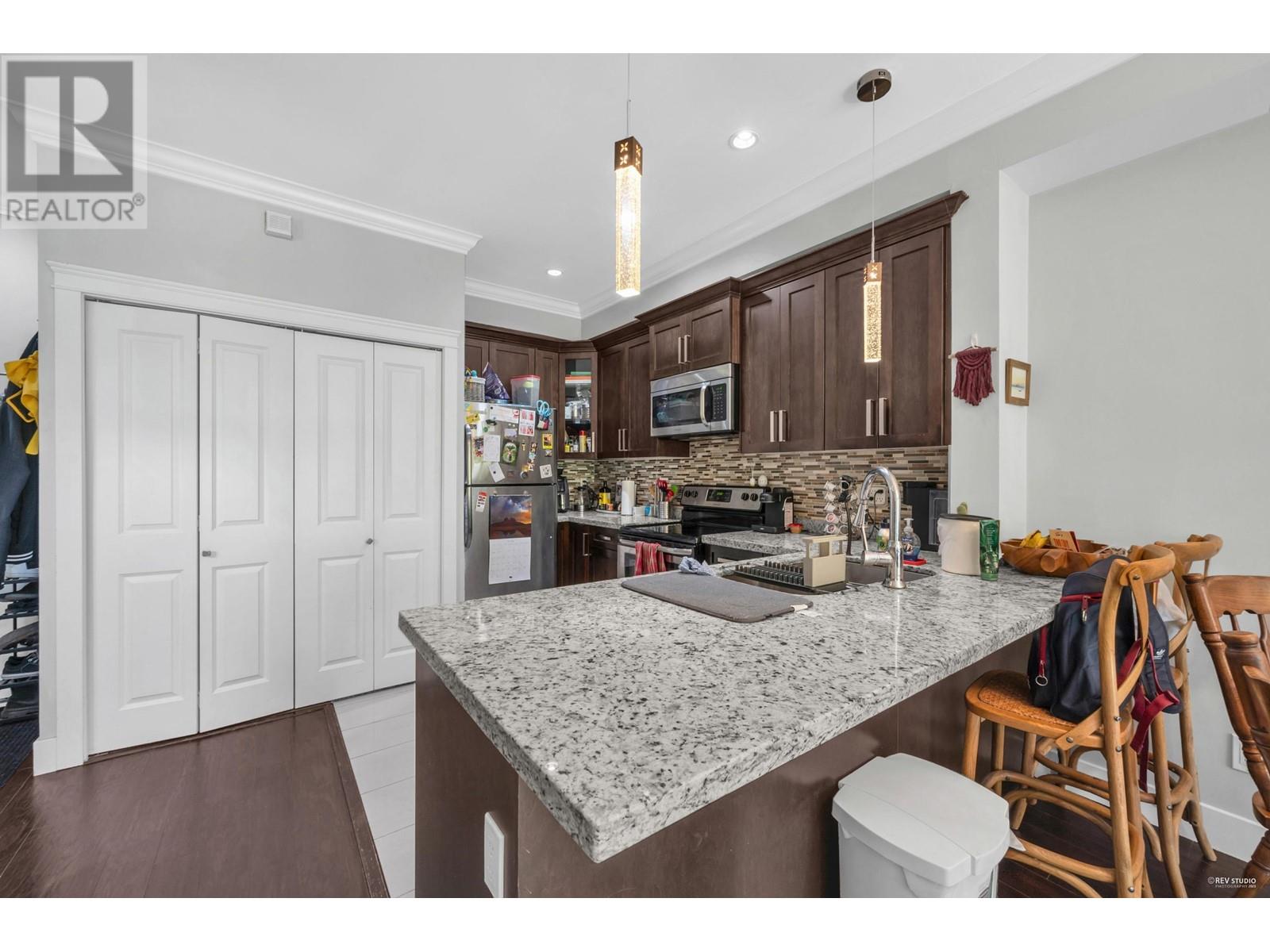 209 7159 Stride Avenue, Burnaby, British Columbia  V3N 1T8 - Photo 7 - R3012687