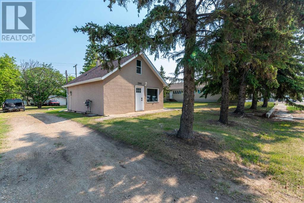 206 1st Avenue W, Maidstone, Saskatchewan