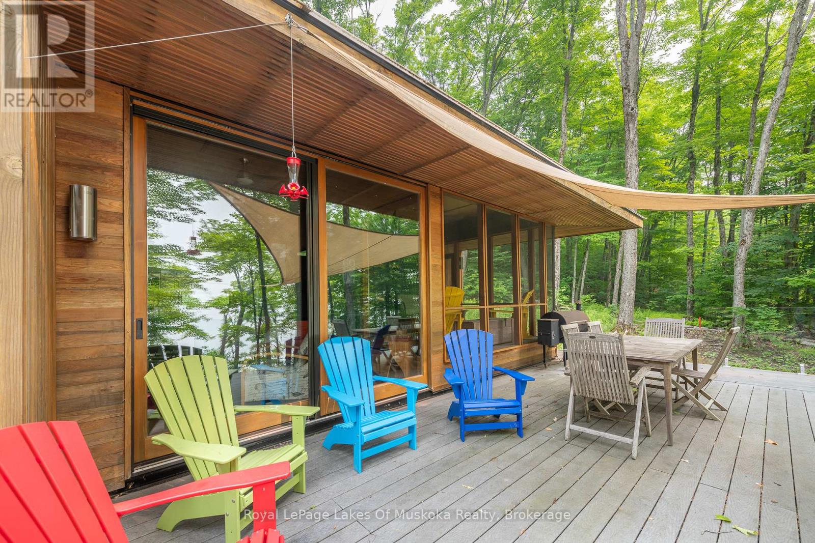 484 Big Island S, Huntsville, Ontario  P1H 2J3 - Photo 19 - X12206776