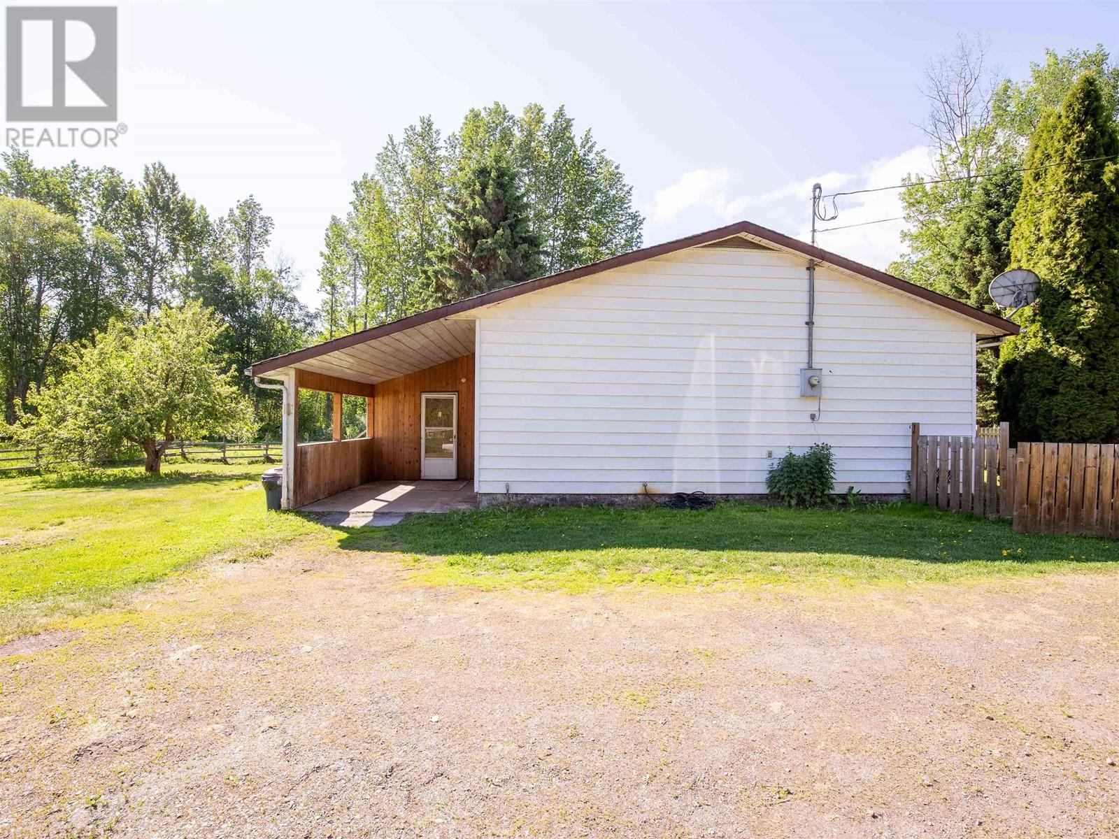 4446 Whalen Road, Smithers, British Columbia  V0J 2N2 - Photo 29 - R3013517