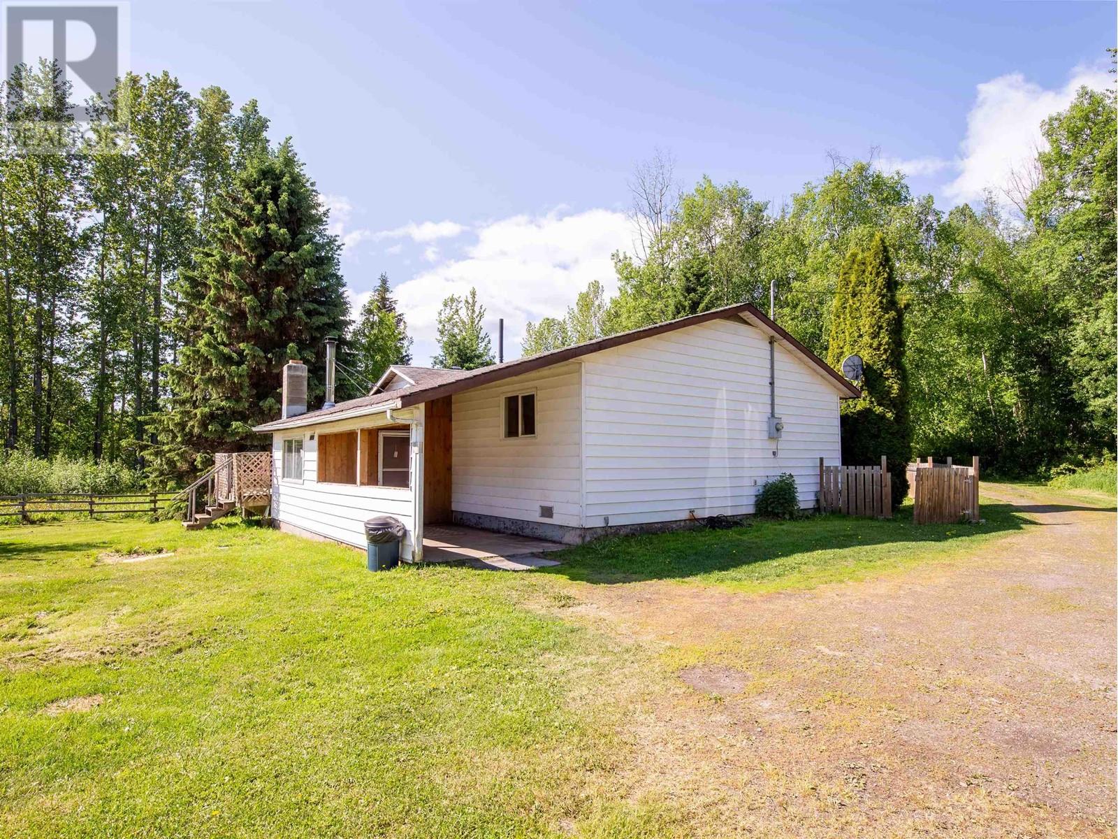 4446 Whalen Road, Smithers, British Columbia  V0J 2N2 - Photo 30 - R3013517