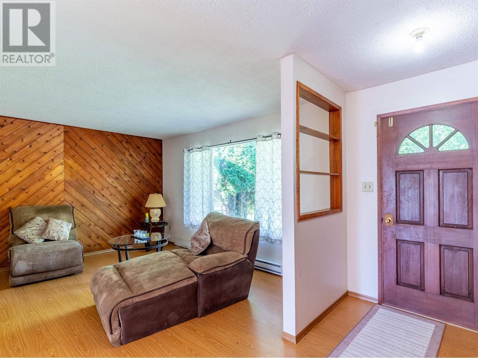 4446 Whalen Road, Smithers, British Columbia  V0J 2N2 - Photo 6 - R3013517