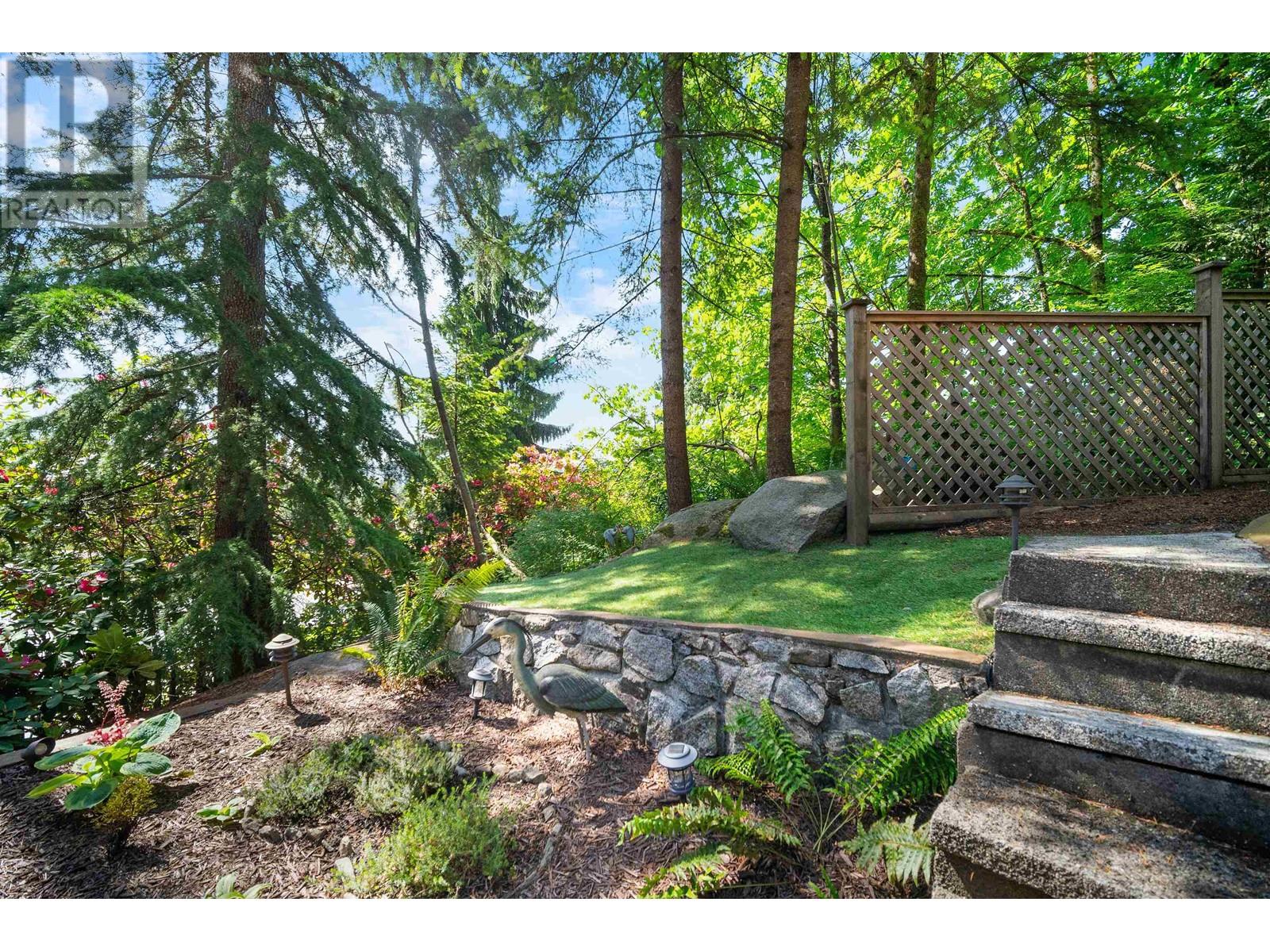 602 Thurston Terrace, Port Moody, British Columbia  V3H 4E4 - Photo 40 - R3013120