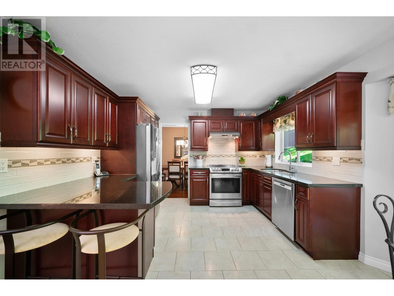 602 Thurston Terrace, Port Moody, British Columbia  V3H 4E4 - Photo 12 - R3013120