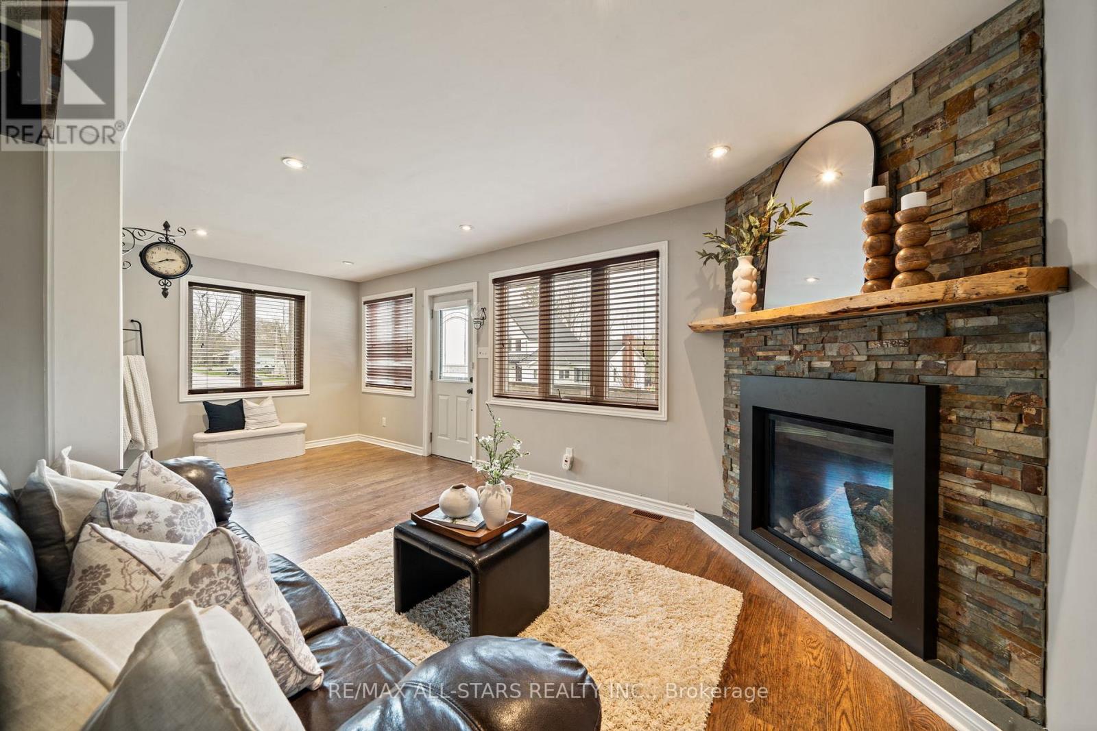 2 Henrietta Street, Scugog, Ontario  L0C 1G0 - Photo 12 - E12209614