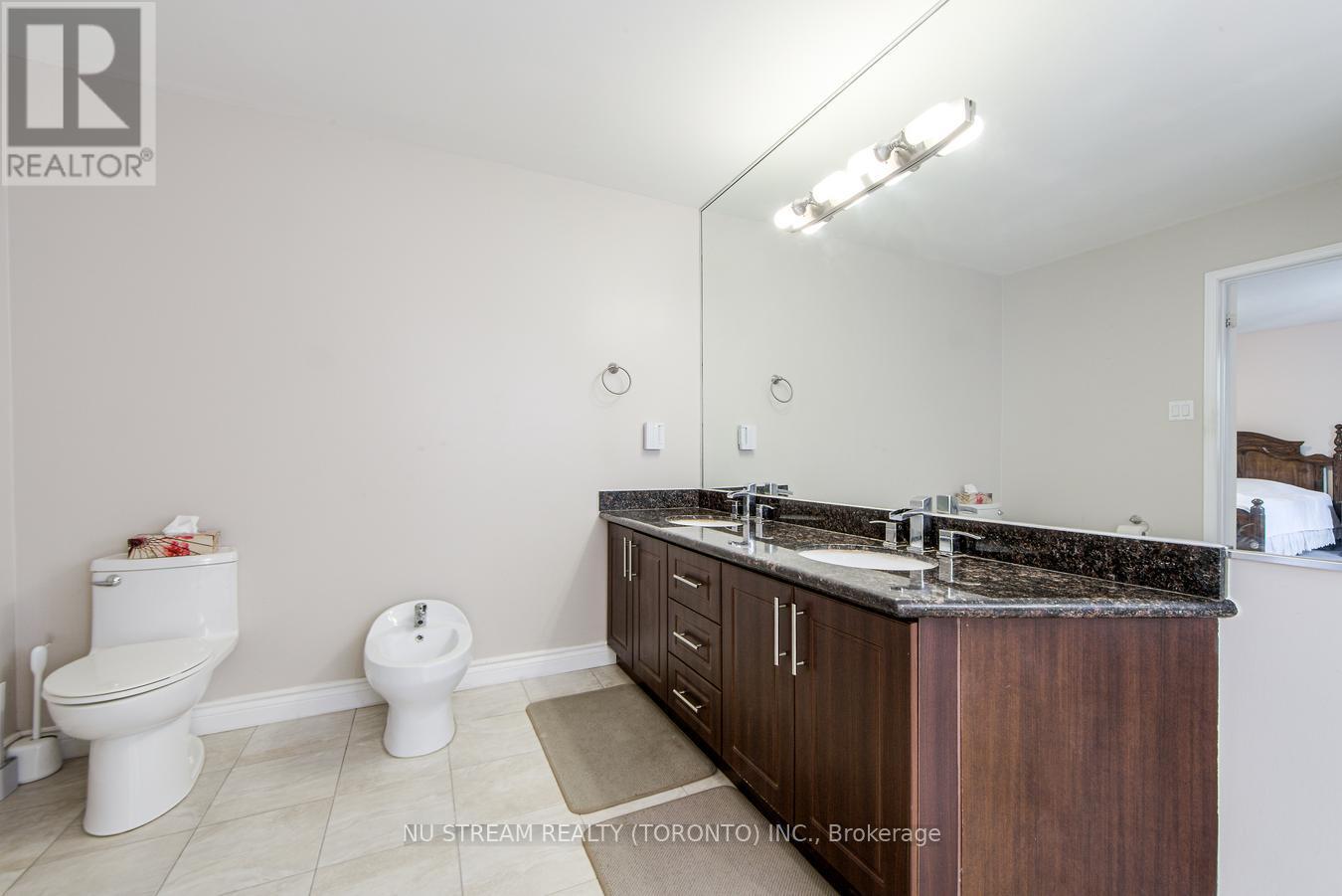 61 Coledale Road, Markham (Unionville), Ontario  L3R 7W7 - Photo 29 - N12209409
