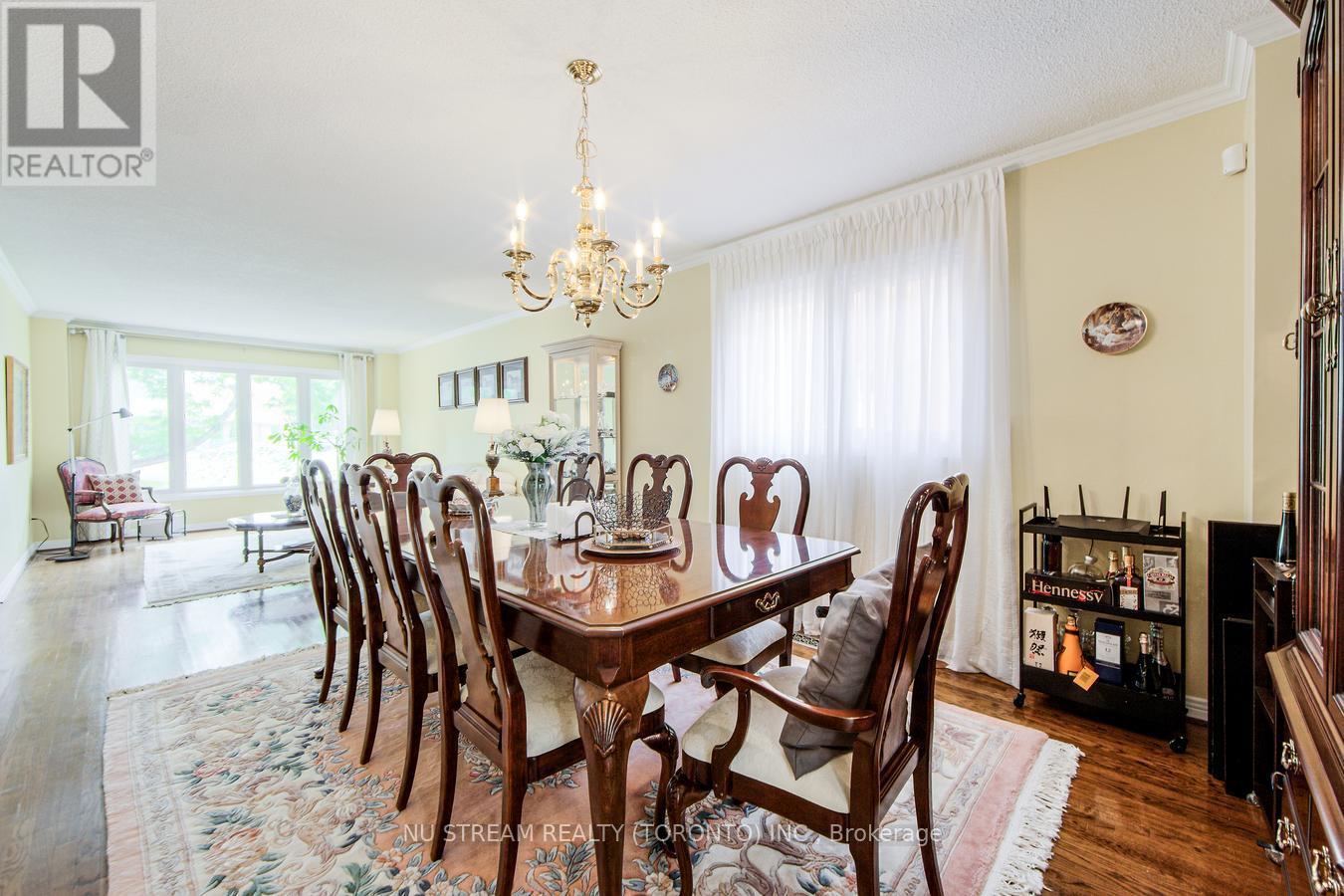 61 Coledale Road, Markham (Unionville), Ontario  L3R 7W7 - Photo 10 - N12209409