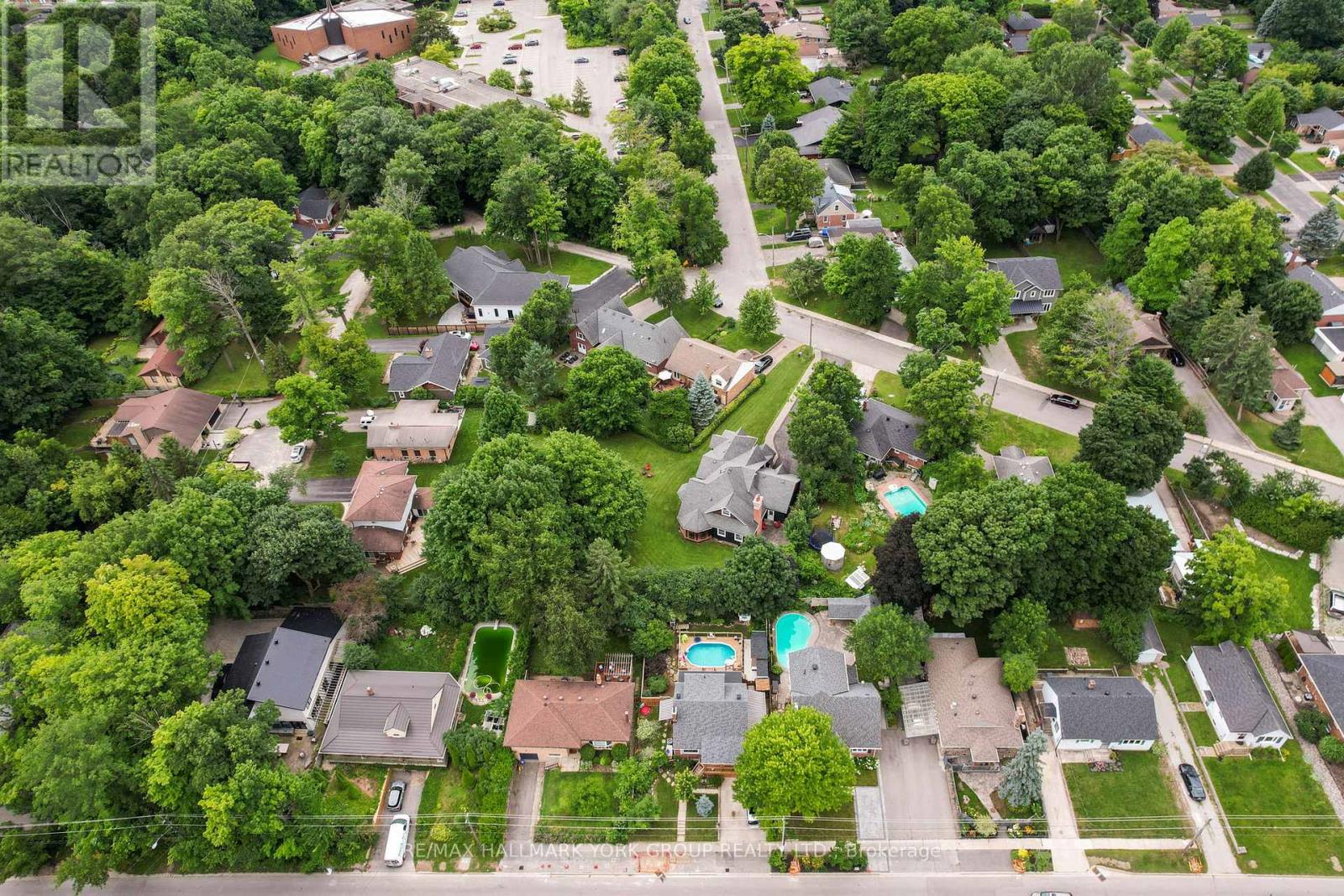 105 Duckworth Street, Barrie, Ontario  L4M 3V9 - Photo 48 - S12170575