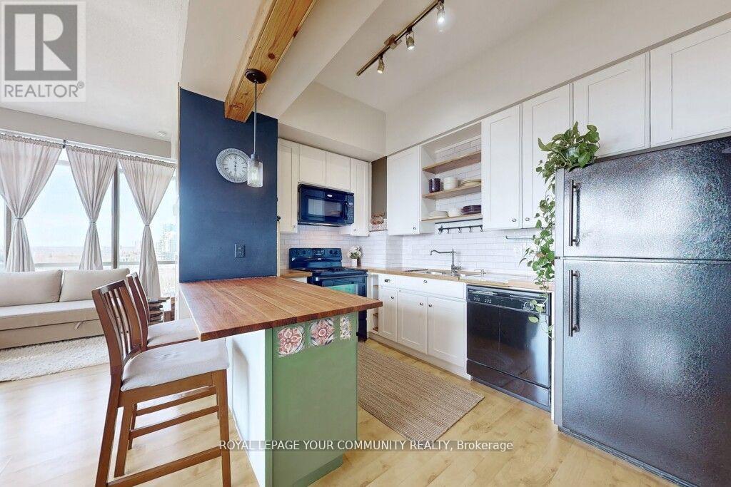 1902 - 30 Canterbury Place, Toronto, Ontario  M2N 0B9 - Photo 7 - C12175286