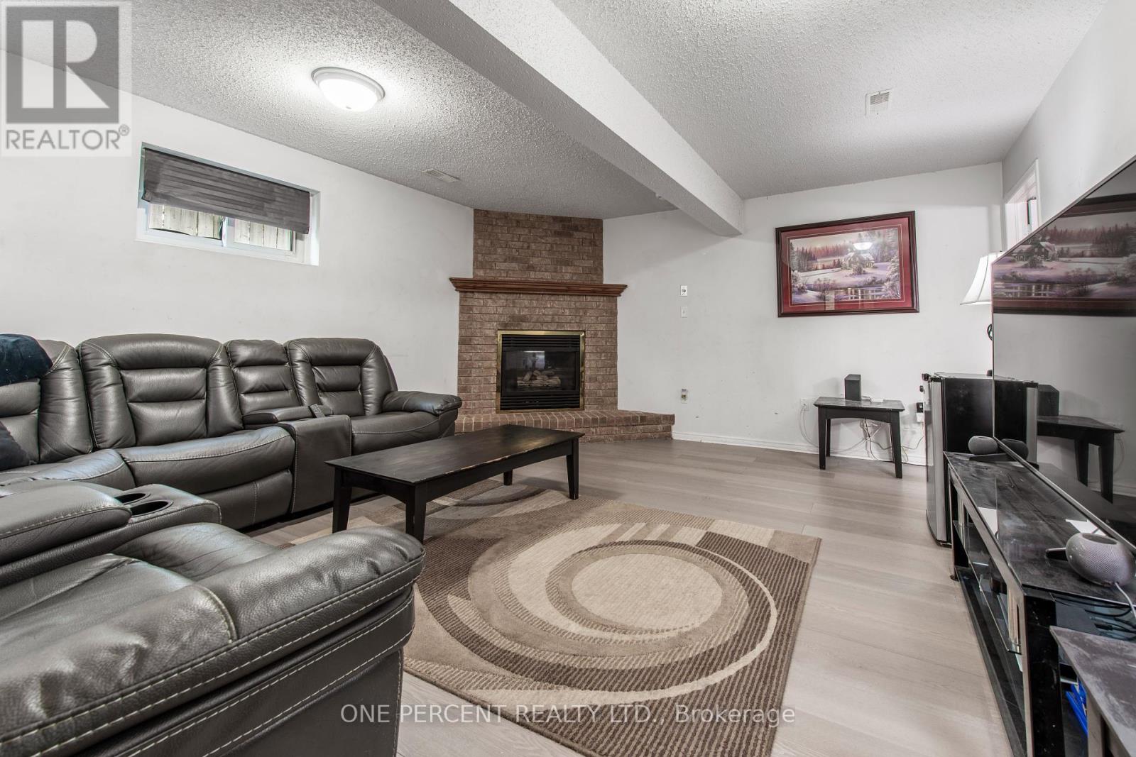 338 Adams Court, Orangeville, Ontario  L9W 4R7 - Photo 21 - W12136149