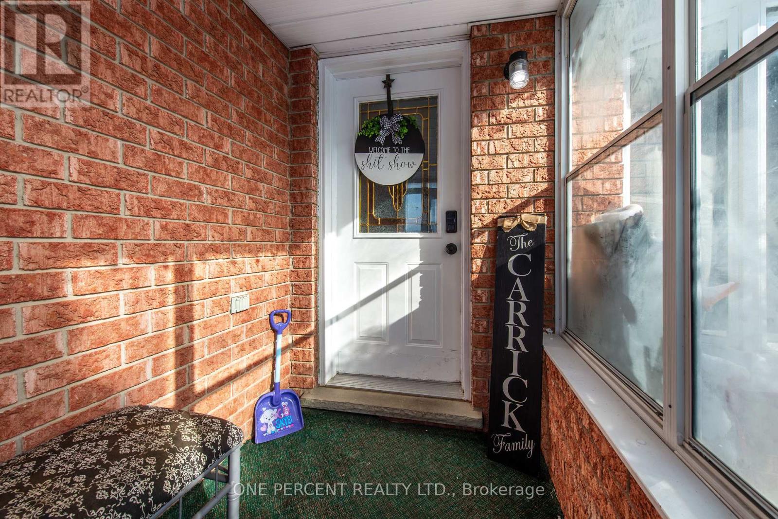338 Adams Court, Orangeville, Ontario  L9W 4R7 - Photo 4 - W12136149