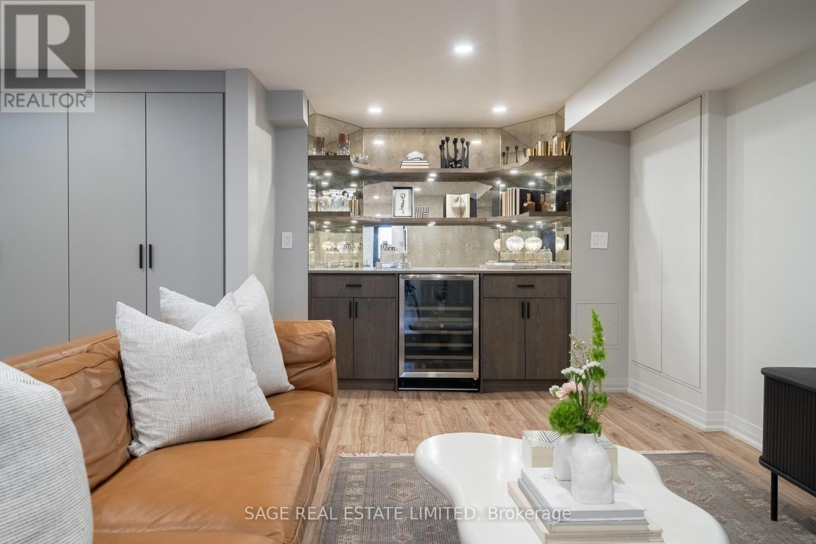 39 Rolyat Street, Toronto (Trinity-Bellwoods), Ontario  M6J 1S5 - Photo 29 - C12208896