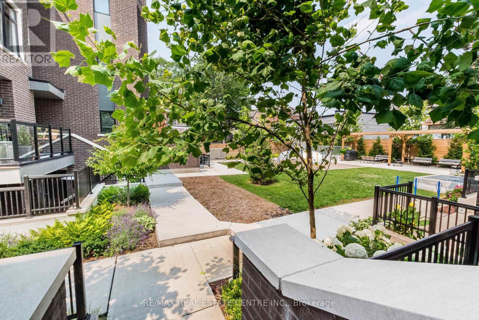 12 - 66 Long Branch Avenue, Toronto, Ontario  M8W 3J4 - Photo 38 - W11955734