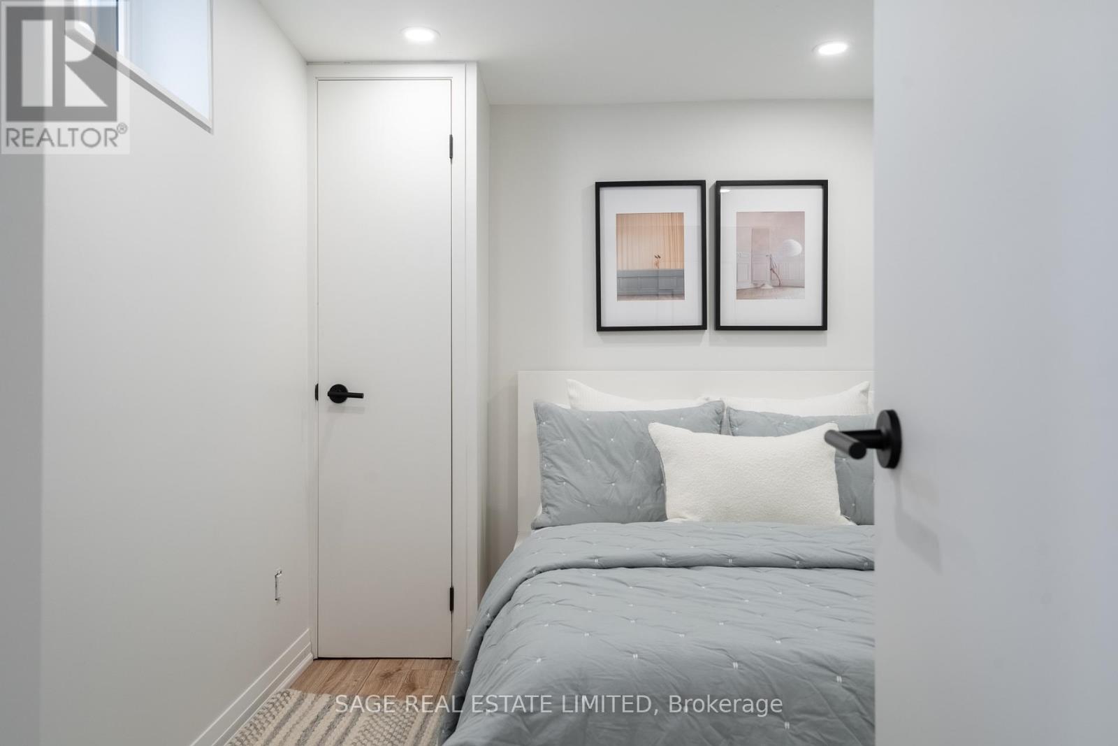 39 Rolyat Street, Toronto (Trinity-Bellwoods), Ontario  M6J 1S5 - Photo 33 - C12208896