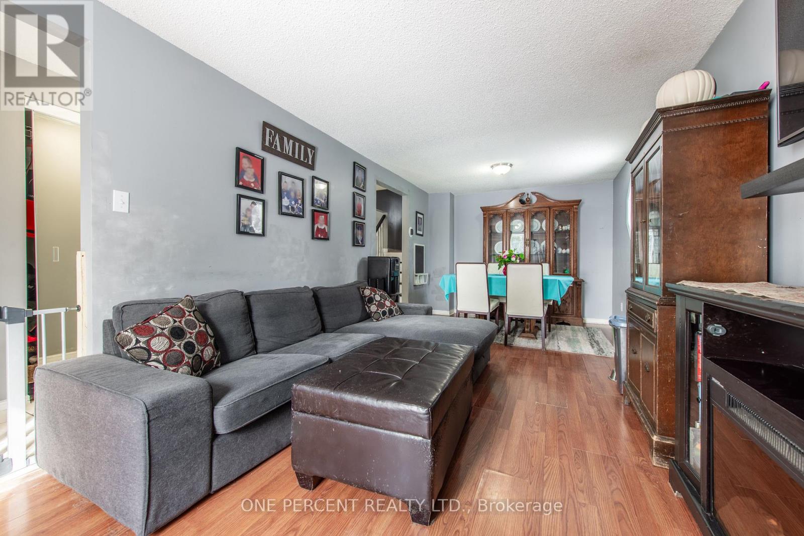 338 Adams Court, Orangeville, Ontario  L9W 4R7 - Photo 7 - W12136149