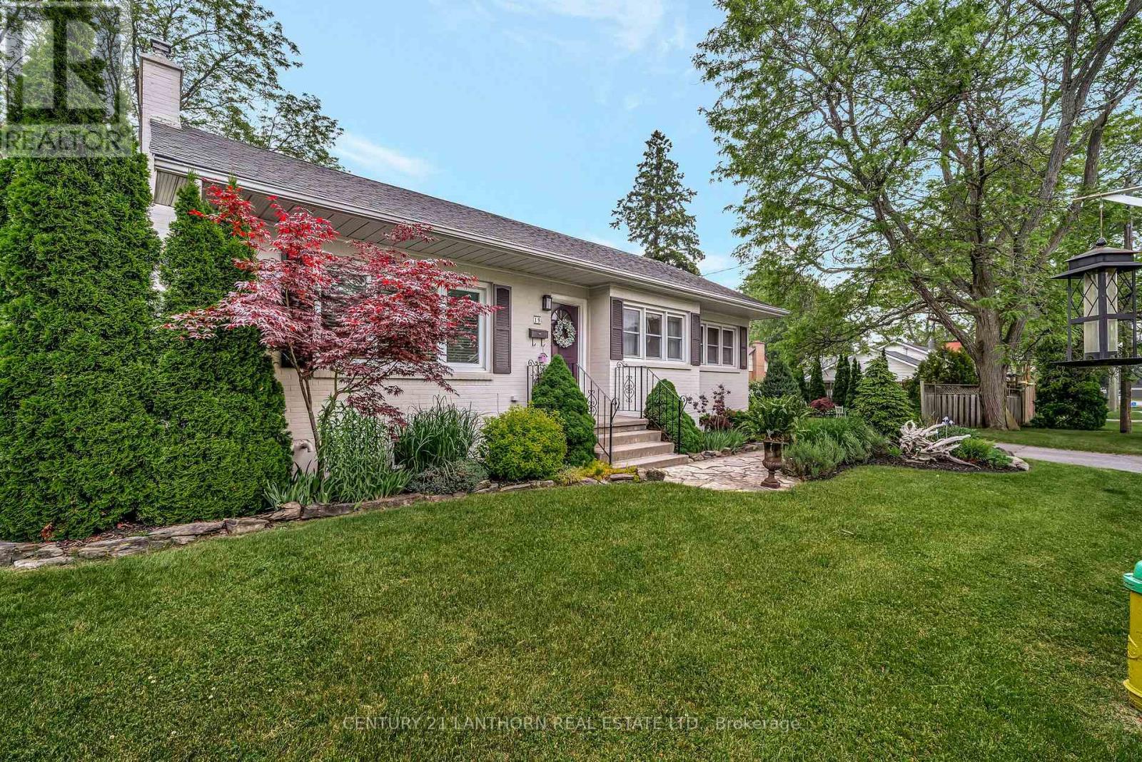 19 Woodland Acres, Belleville, Ontario  K8N 4K2 - Photo 9 - X12209691
