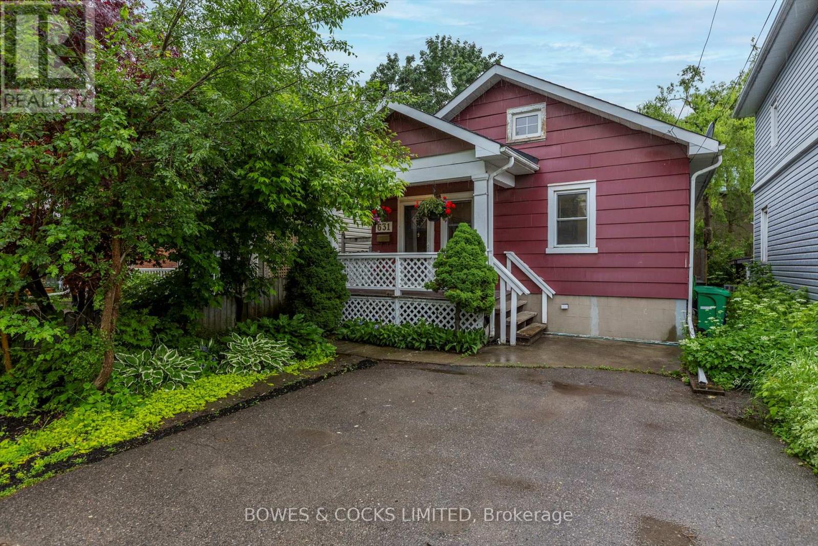 631 Downie Street, Peterborough, Ontario K9H 4K2 - Photo 2 - X12209839