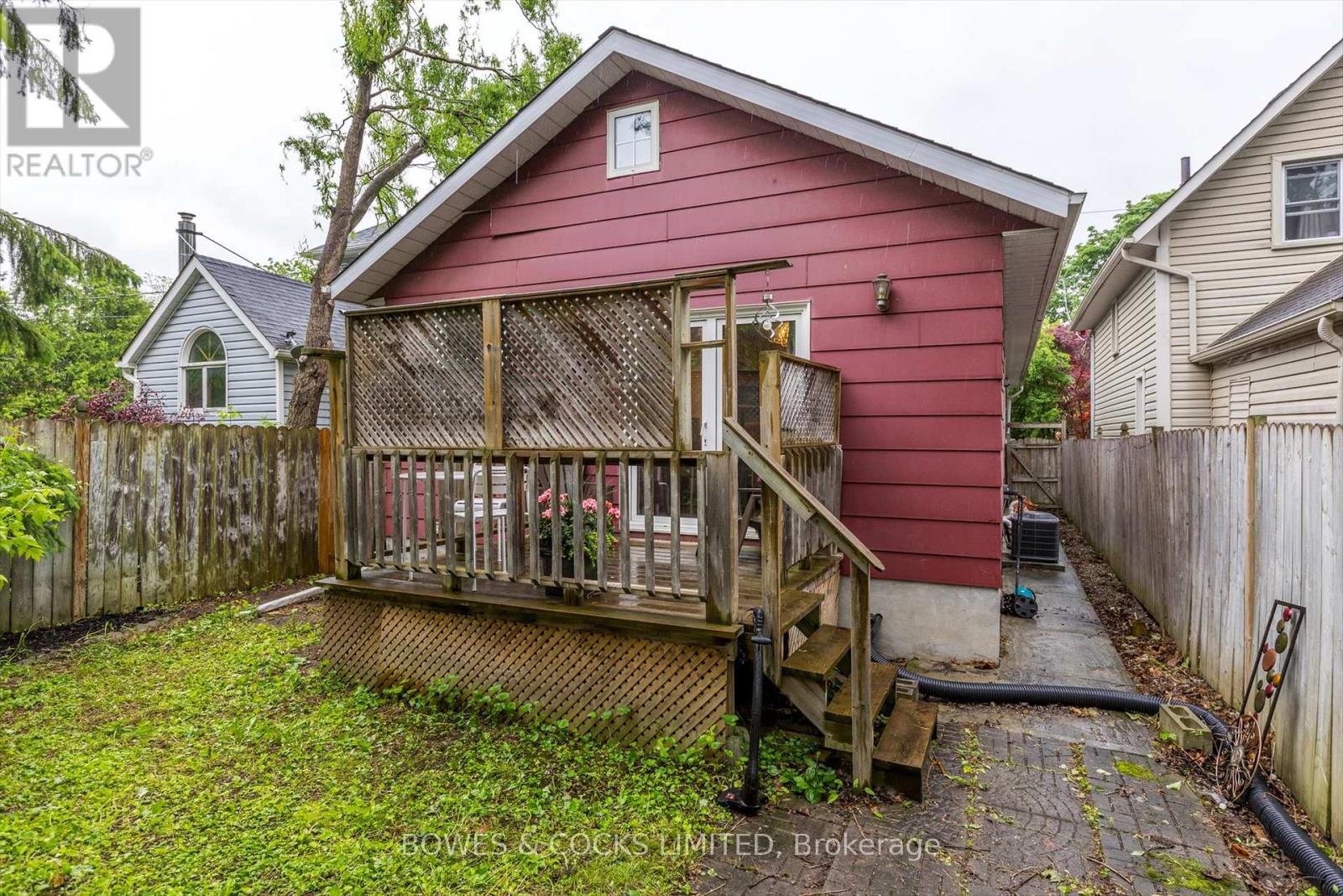 631 Downie Street, Peterborough, Ontario K9H 4K2 - Photo 35 - X12209839