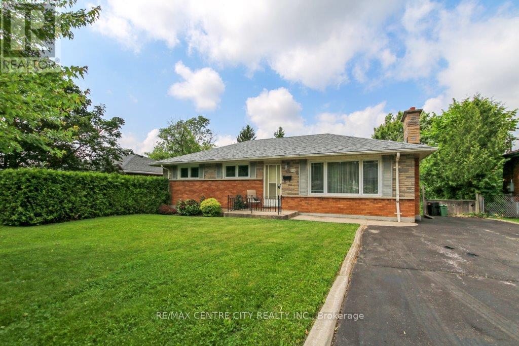 294 BURLINGTON CRESCENT, London South, Ontario