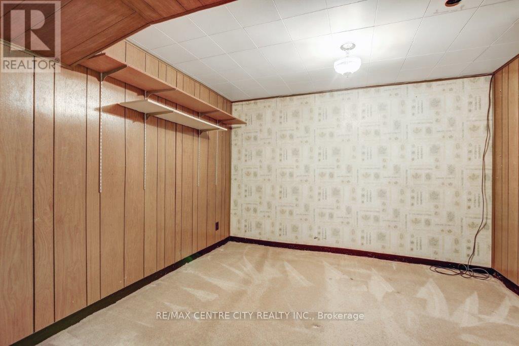 294 Burlington Crescent, London South (South J), Ontario  N5Z 3G5 - Photo 18 - X12209724
