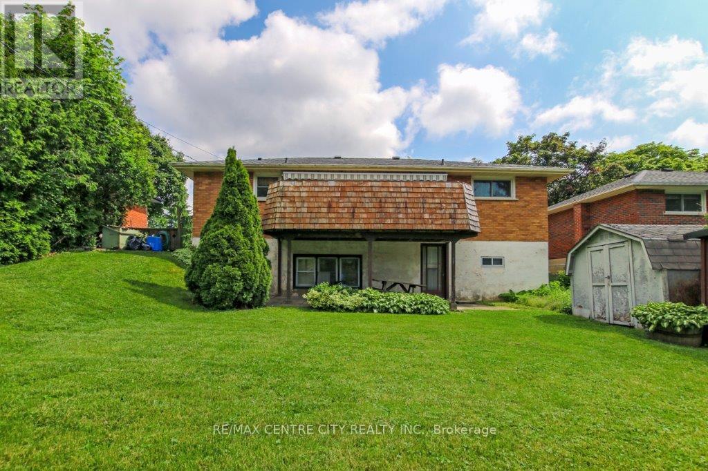 294 Burlington Crescent, London South (South J), Ontario  N5Z 3G5 - Photo 3 - X12209724