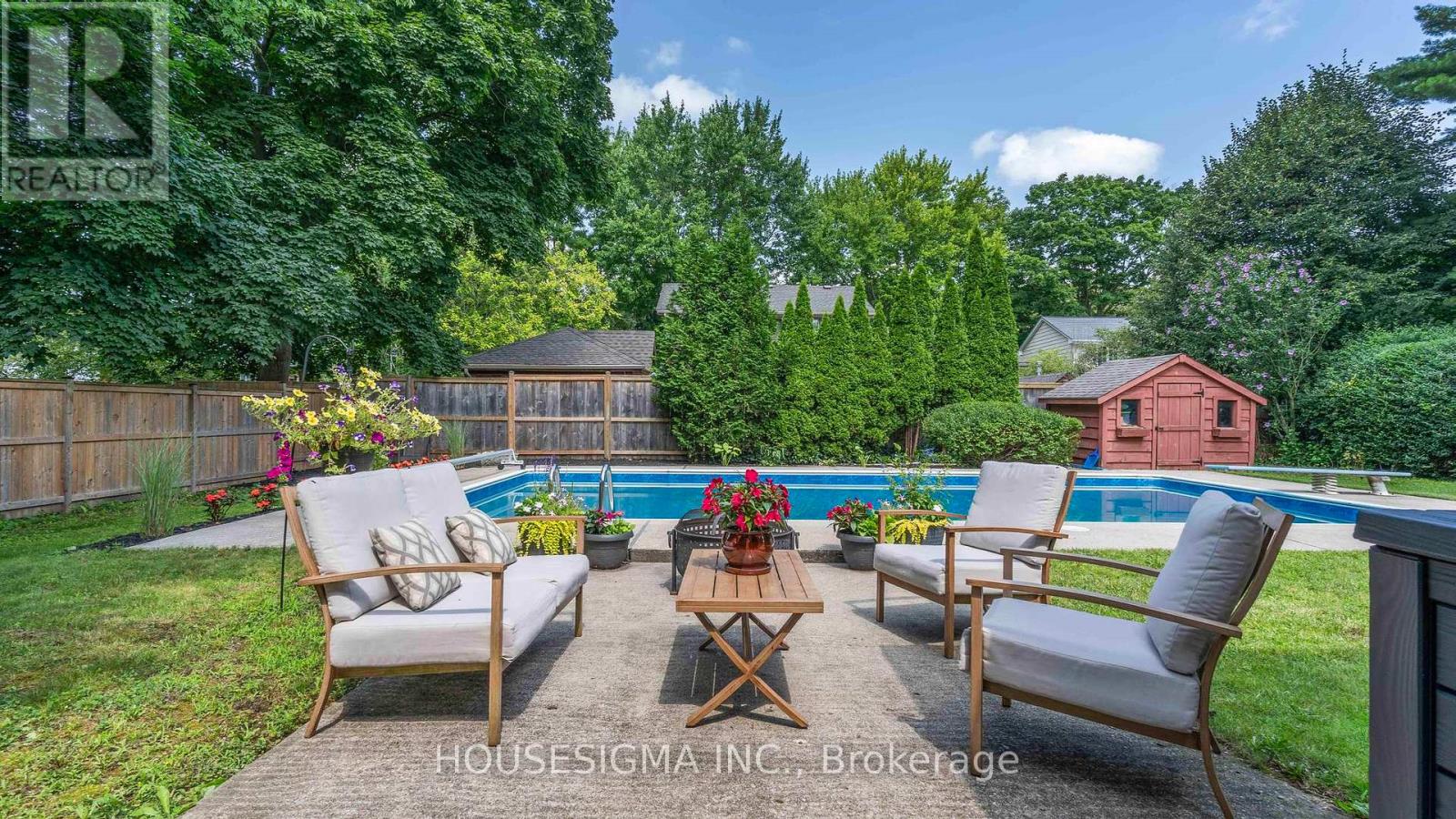 17 Hunt Village Crescent, London North (North L), Ontario  N6H 4A2 - Photo 40 - X12209747