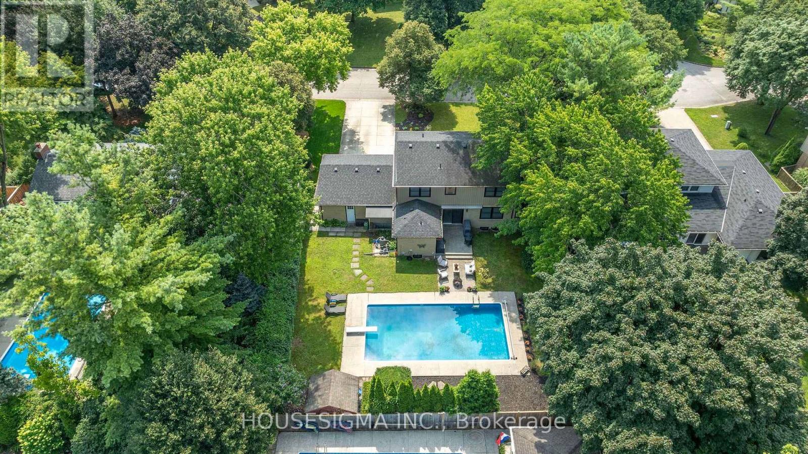 17 Hunt Village Crescent, London North (North L), Ontario  N6H 4A2 - Photo 44 - X12209747