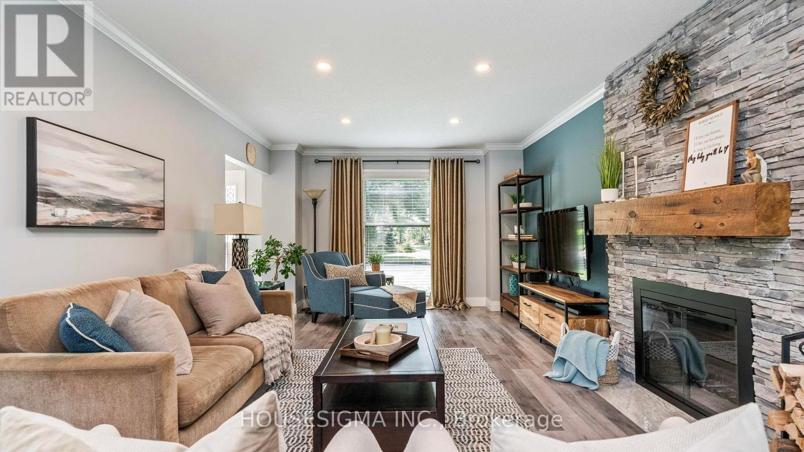 17 Hunt Village Crescent, London North (North L), Ontario  N6H 4A2 - Photo 5 - X12209747