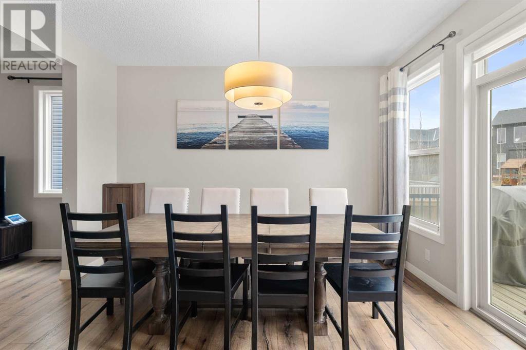 338 Evansglen Drive Nw, Calgary, Alberta  T3P 0X7 - Photo 13 - A2229297