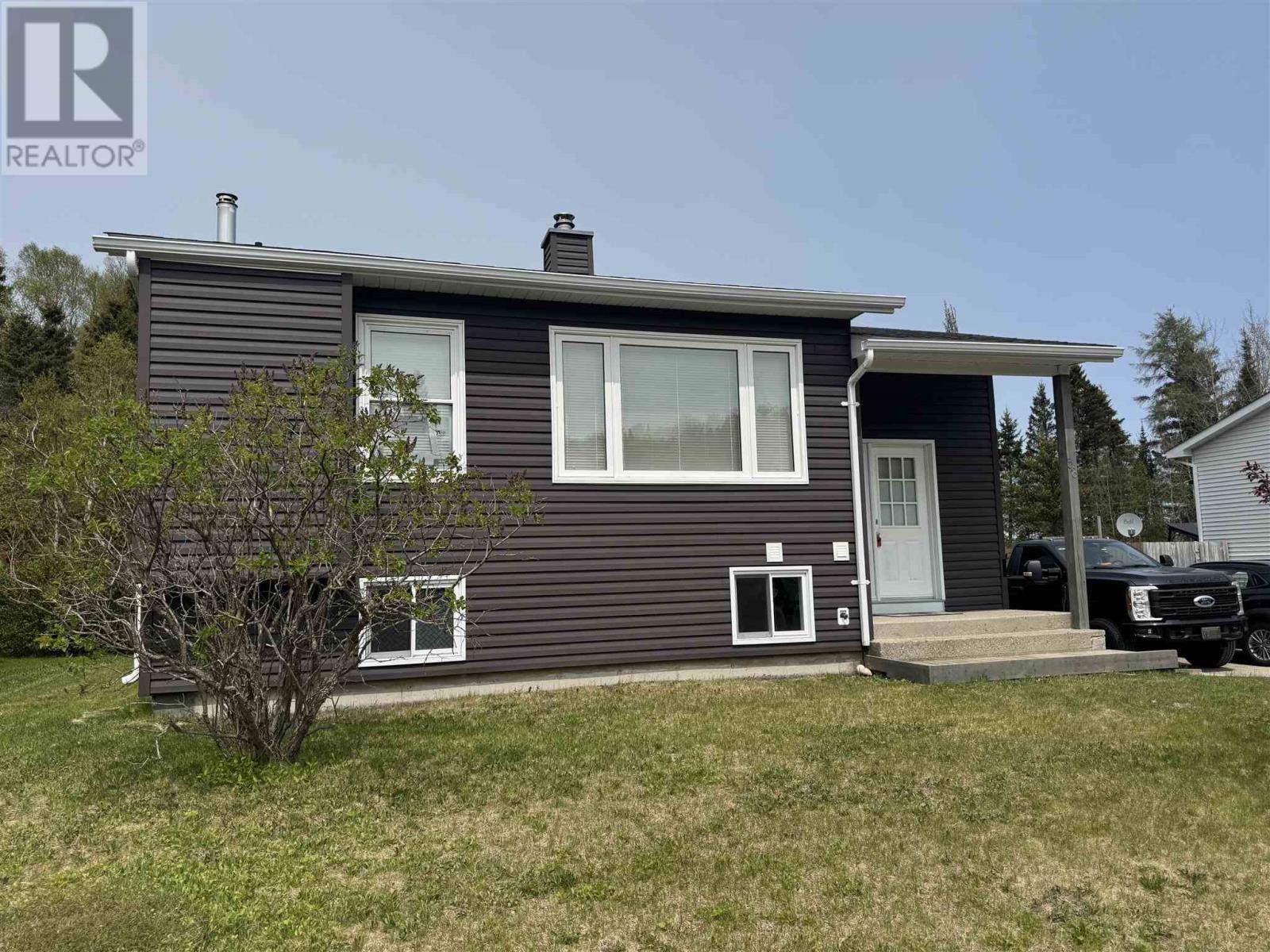 58 Hemlo Drive, Marathon, Ontario  P0T 2E0 - Photo 1 - TB251472