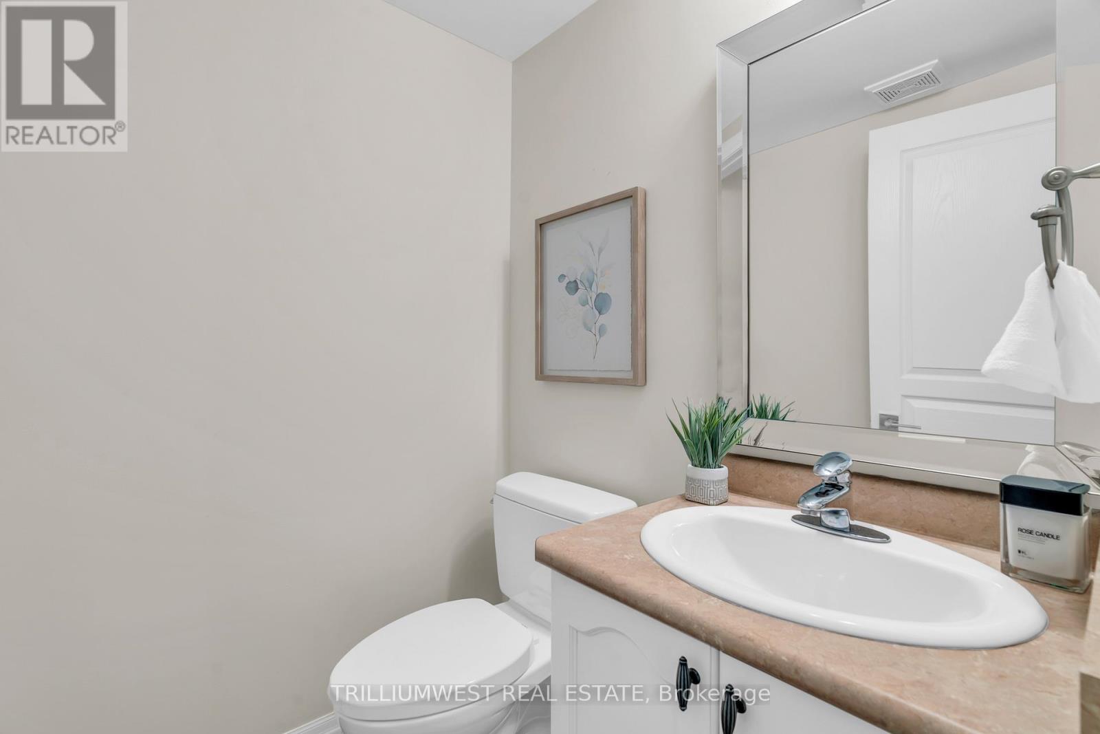 35 - 105 Pinnacle Drive, Kitchener, Ontario  N2P 1B8 - Photo 7 - X12166780