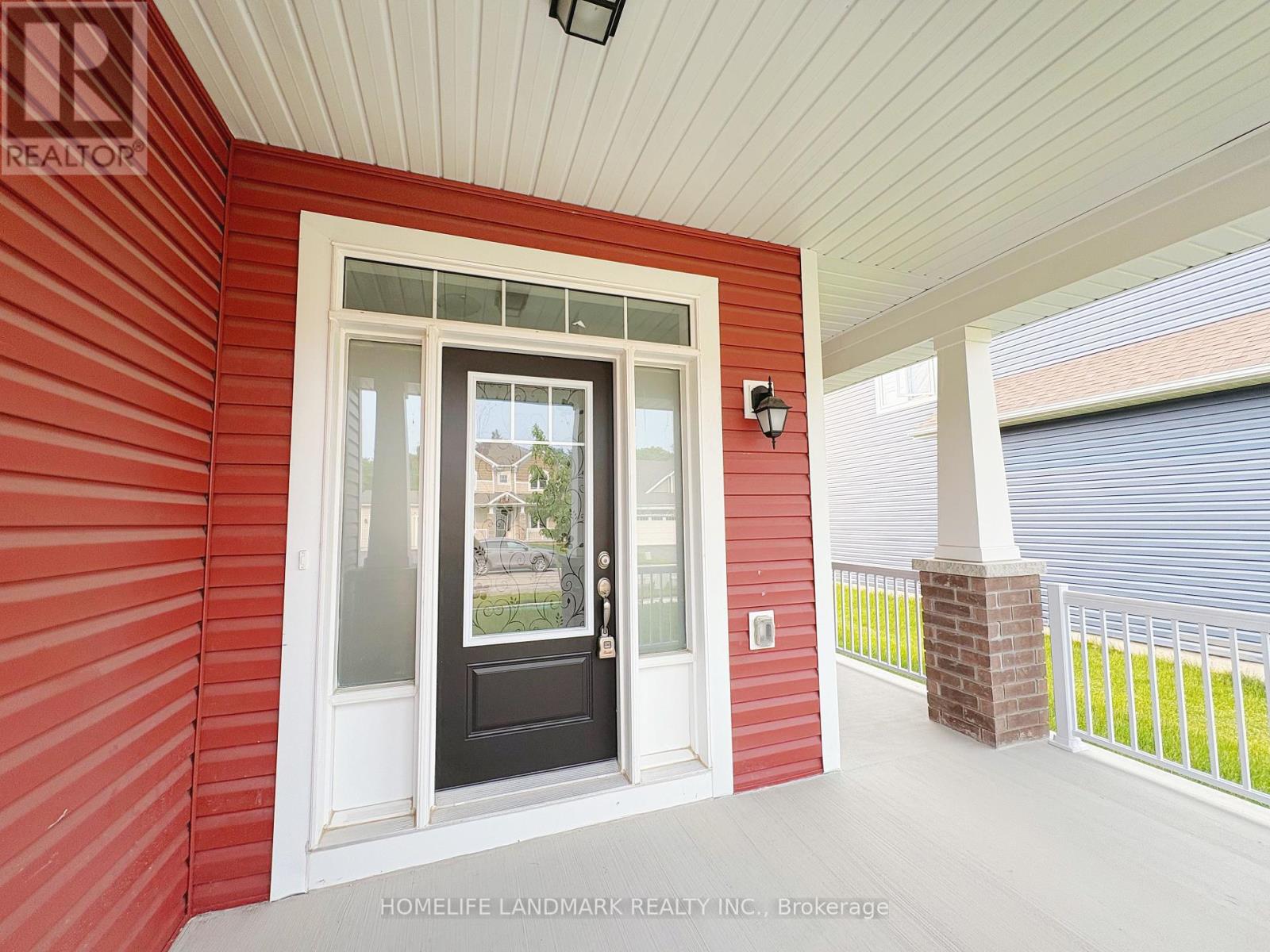 29 Dyer Crescent, Bracebridge, Ontario  P1L 0N4 - Photo 4 - X12206621