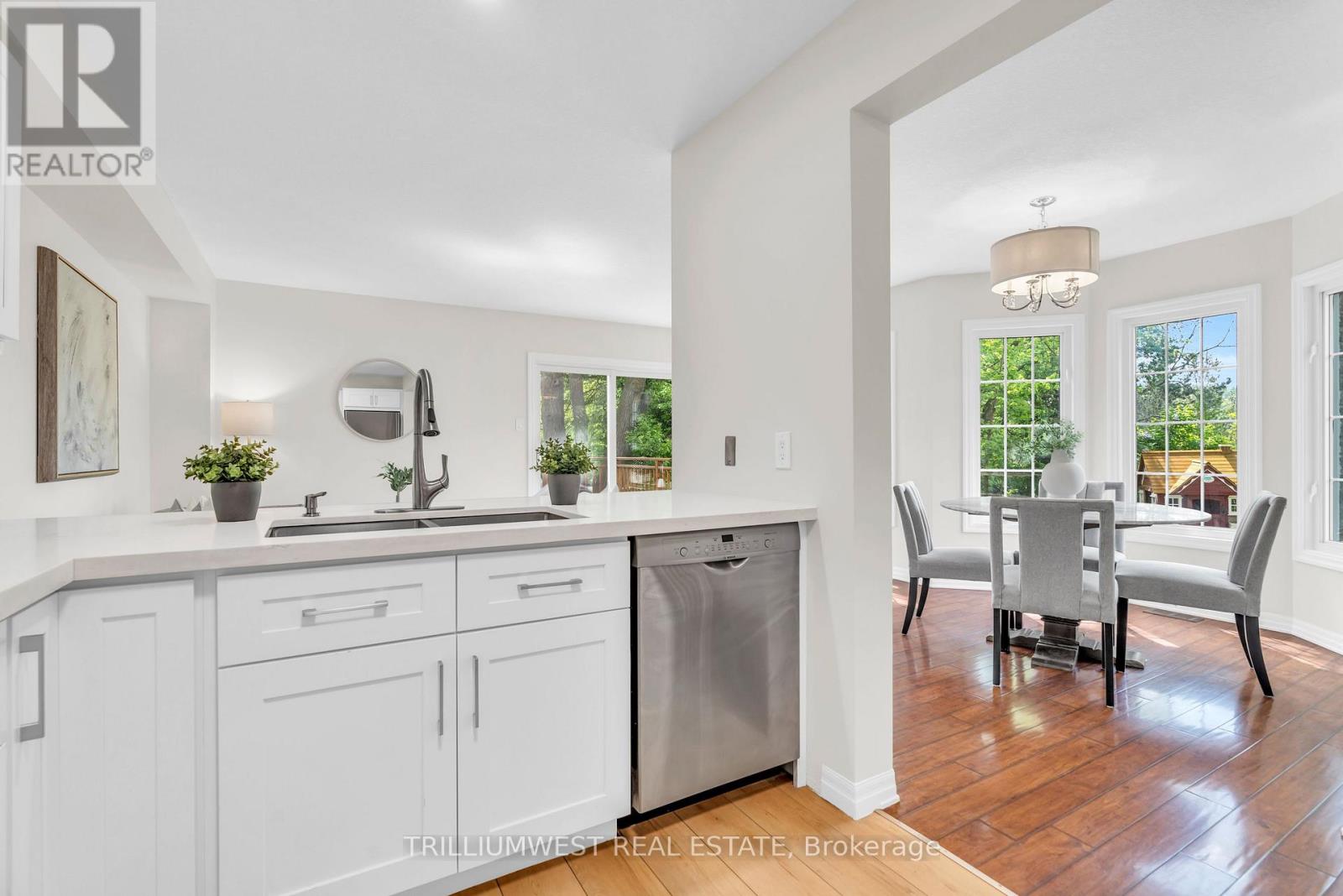 35 - 105 Pinnacle Drive, Kitchener, Ontario  N2P 1B8 - Photo 10 - X12166780