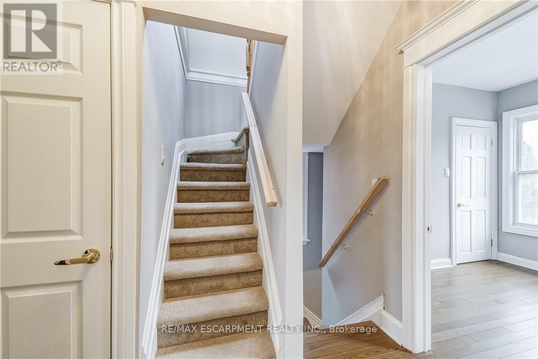 21 Sunset Avenue, Hamilton, Ontario  L8R 1V7 - Photo 30 - X11824071