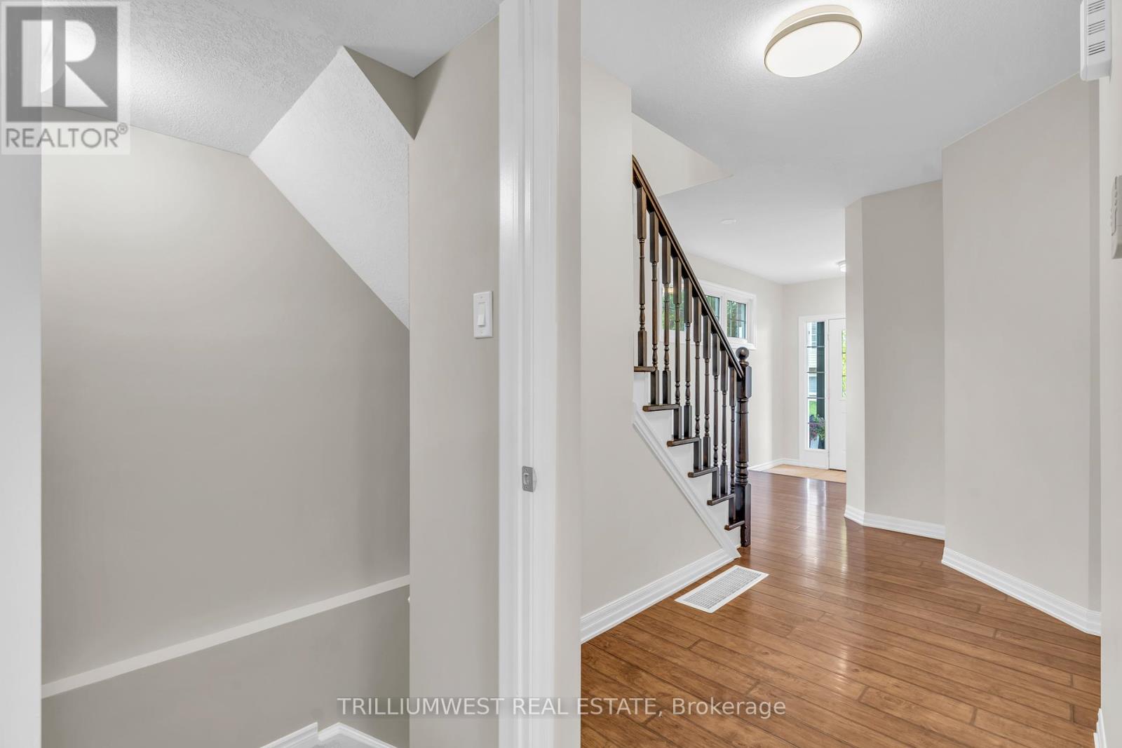 35 - 105 Pinnacle Drive, Kitchener, Ontario  N2P 1B8 - Photo 29 - X12166780