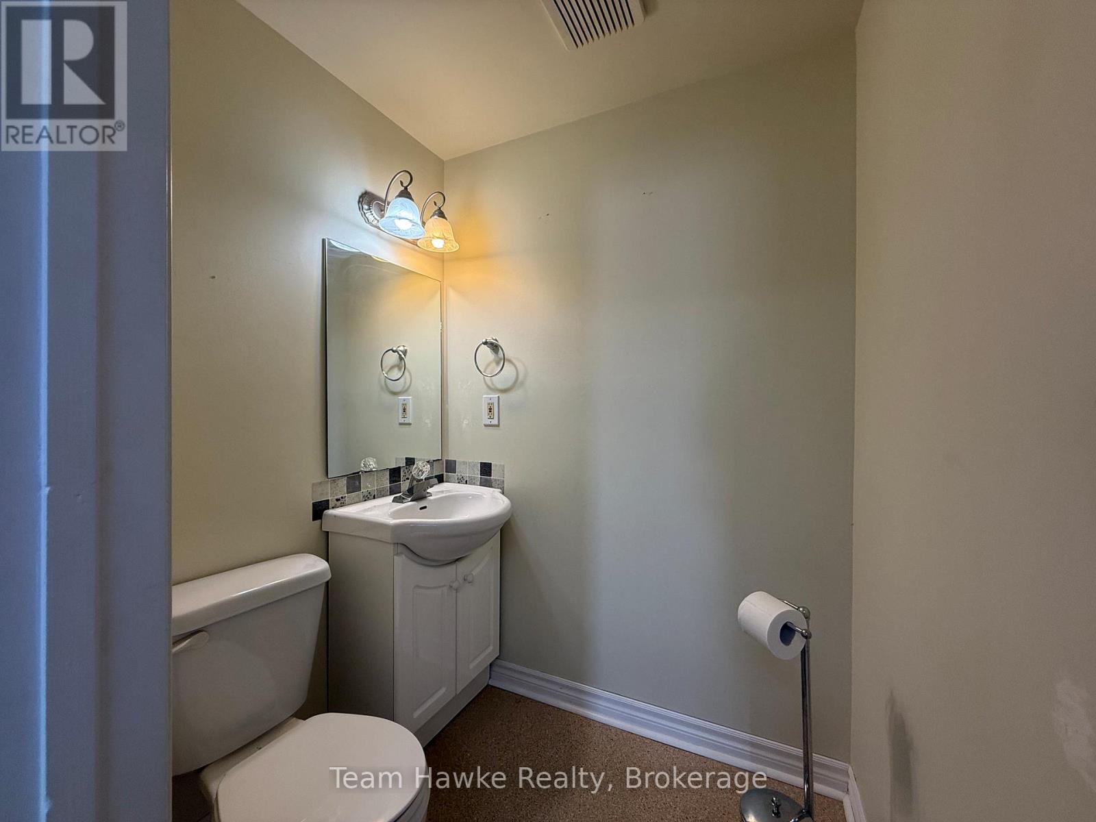 527d - 521 Bay Street, Midland, Ontario  L4R 1L2 - Photo 14 - S12198961