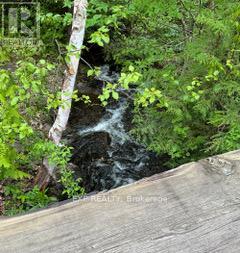 1703 Matawatchan Road N, Greater Madawaska, Ontario  K0J 2R0 - Photo 13 - X12209776